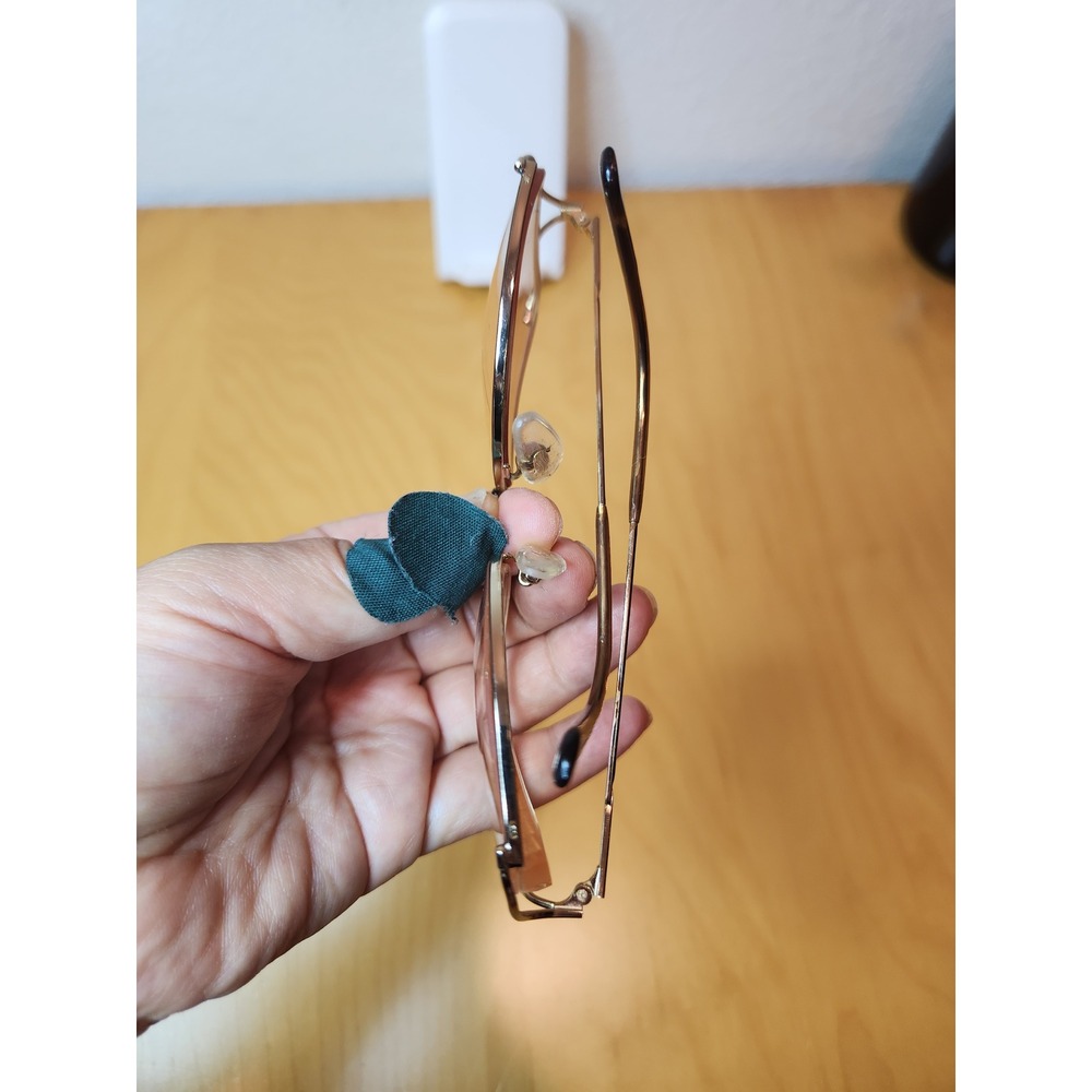 Vintage Tura MOD 423 BBN Gold Oval Eyeglasses Frame Made in Japan
80s oversized - Picture 4 of 14
